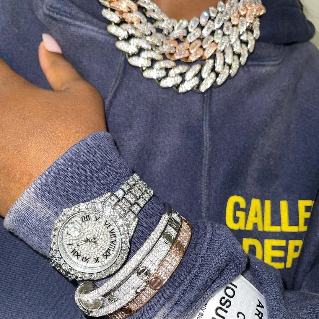 Montre-Diamond