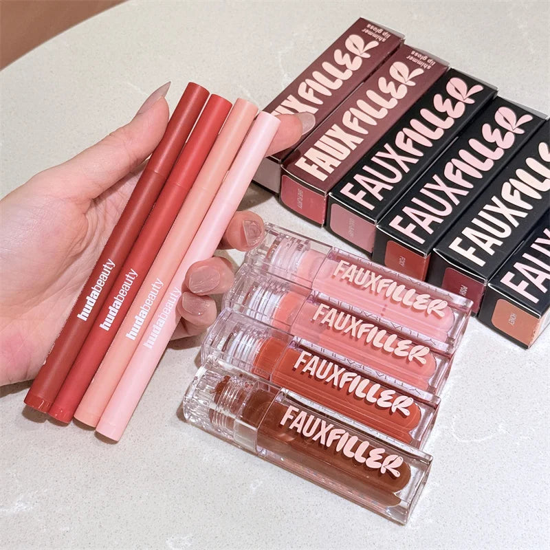 Feutre contour des lèvres sans transfert longue tenue Huda Beauty